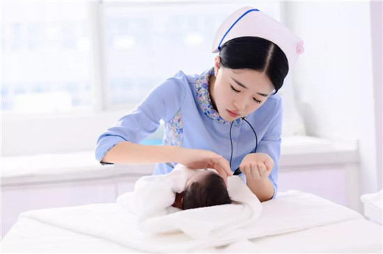 产后初乳