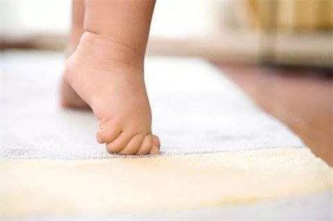 幼儿急疹图片症状_幼儿急疹的护理_幼儿急疹