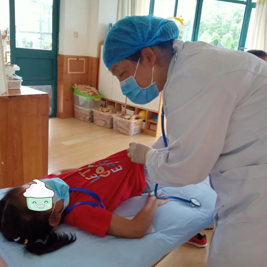 新生儿检查脑瘫_新生儿做检查会检查什么项目_新生儿检查项目