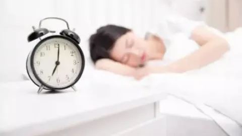 卵巢切除后的保养与影响：科学护理与心理调适指南